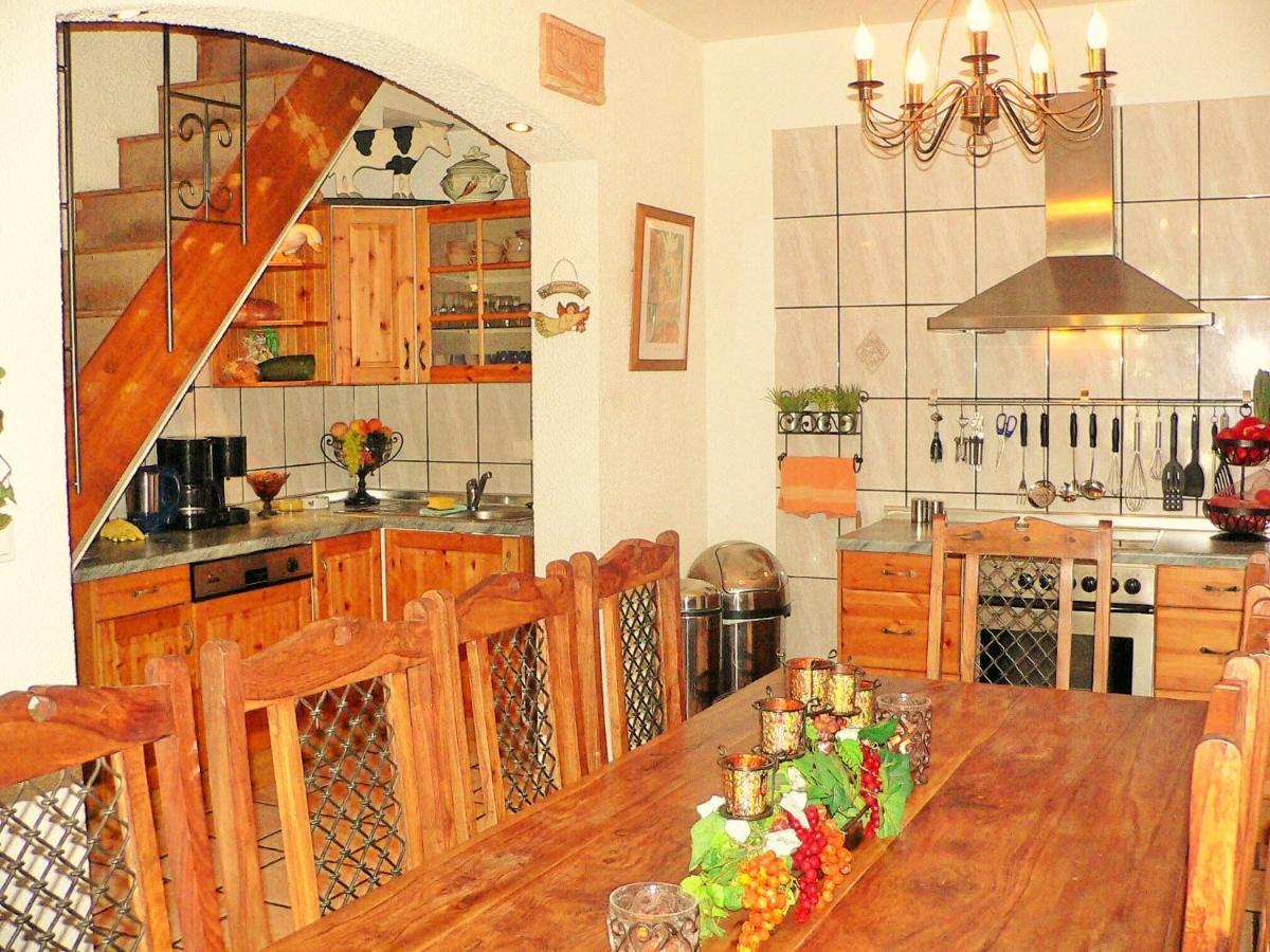 Vakantiehuis Ferienhaus Kutscherhaus Casa Chabeli - Berlin, Max 11 Personen Berlijn